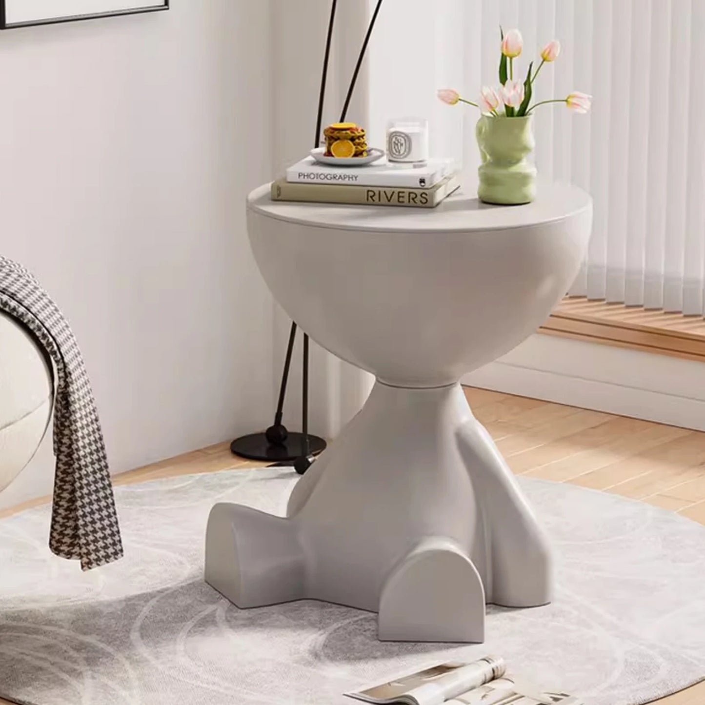 Small flat head coffee table  sofa side table table, round side table