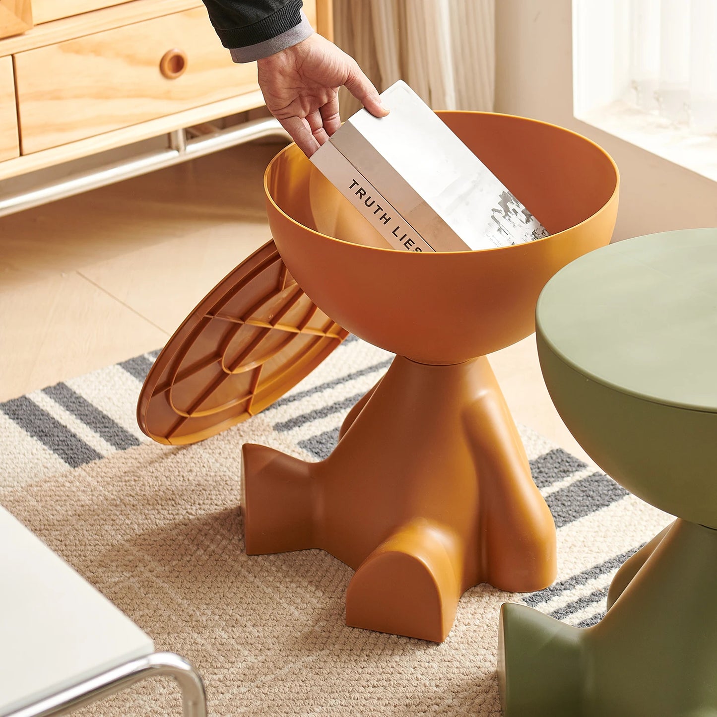 Small flat head coffee table  sofa side table table, round side table