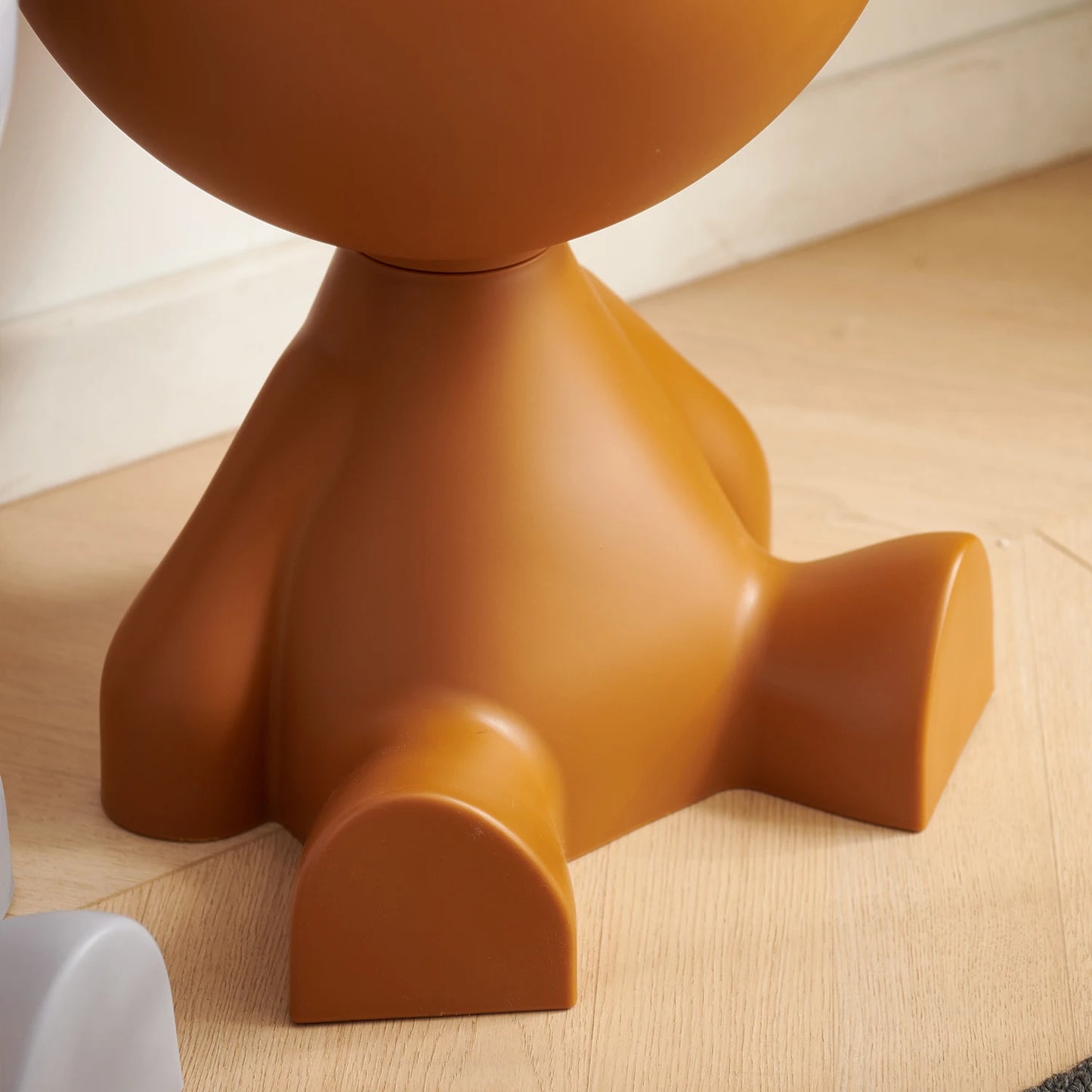 Small flat head coffee table  sofa side table table, round side table